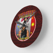 Yaqui Yoeme Rotwild-Tänzerentwurf Runde Wanduhr (Winkel)