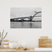 Yaquina Bay Bridge in Black & White Poster (Küche)