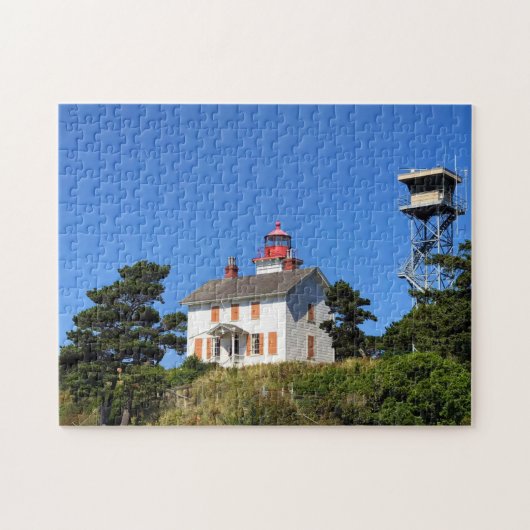 Yaquina Bay Lighthouse, Newport, Oregon Puzzle (Horizontal)