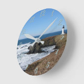 Yaquina Head Lighthouse Runde Wanduhr (Winkel)