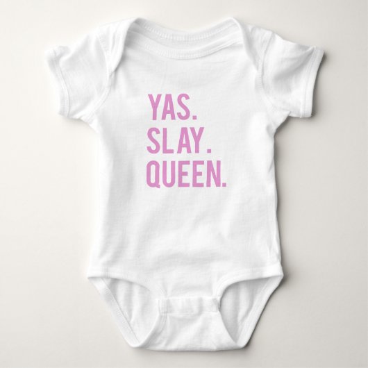 Yas Slay Queen Print 2 Baby Strampler (Vorderseite)