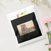 Yawning Cheetah Geschenktütchen (Versiegelt)