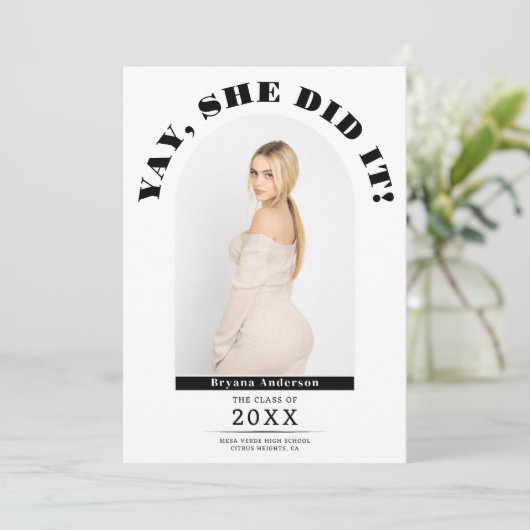 Yay Modern Abschluss Graduate Foto Ankündigung (Stehend Vorderseite)