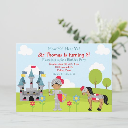 Ye African American Knight Birthday Party Einladung (Stehend Vorderseite)