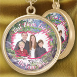 Yelapa Trail Beste Mama je 821 Vergoldete Kette<br><div class="desc">Malerei "Yelapa Trail 821" Malerei Behielt Ihr Lieblingsbild und ließ Mama wissen, sie ist die beste! Für sich selbst oder für die Mama, damit sie es nah ihrem Herzen behalte. Das perfekte Accessoire oder herzliche Gegenwart. Die Halskette kommt in einer speziellen schwarzen Filztasche. Ideal zum Gießen! Personalisieren Sie die Produktseite...</div>