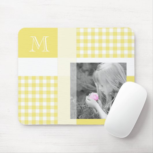 Yellow Add Your Foto Gingham Modern Monogram Mousepad (Mit Mouse)