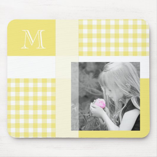 Yellow Add Your Foto Gingham Modern Monogram Mousepad (Vorne)