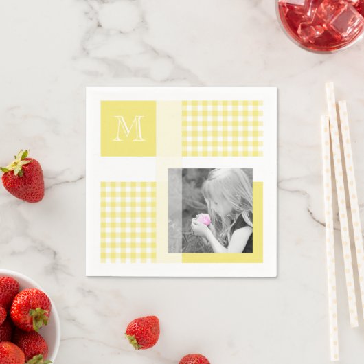 Yellow Add Your Foto Gingham Modern Monogram Serviette (Beispiel)