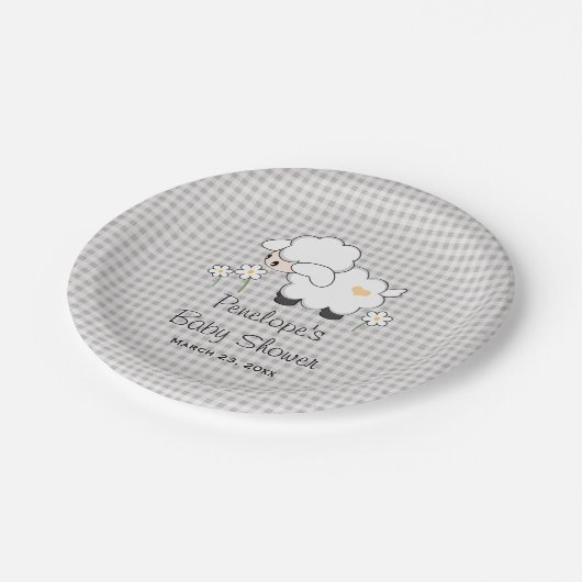 Yellow and Gray Gingham Lamb Baby Dusche Pappteller (Schrägansicht)
