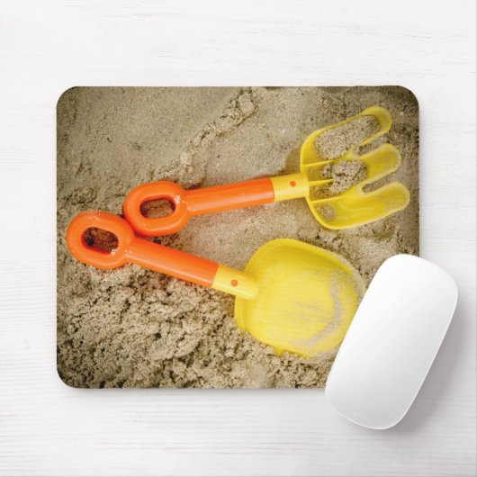Yellow and Orange Sand Toys Beach Art Mousepad (Mit Mouse)