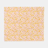 Yellow and pink daisy pattern, white background Fleecedecke (Vorderseite (Horizontal))