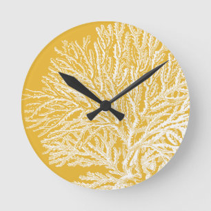 Yellow and White Coral Runde Wanduhr