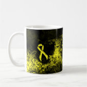 Yellow Awareness Ribbon Grunge Herz Kaffeetasse (Links)