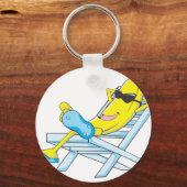 Yellow Banana Relax am Strand Lounge Stuhl Schlüsselanhänger (Vorderseite)