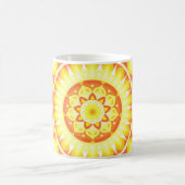 Yellow Base Mandala Tasse (Mittel)