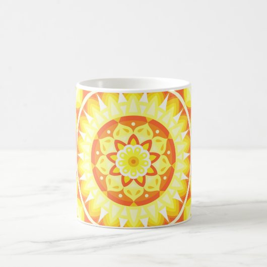 Yellow Base Mandala Tasse (Mittel)