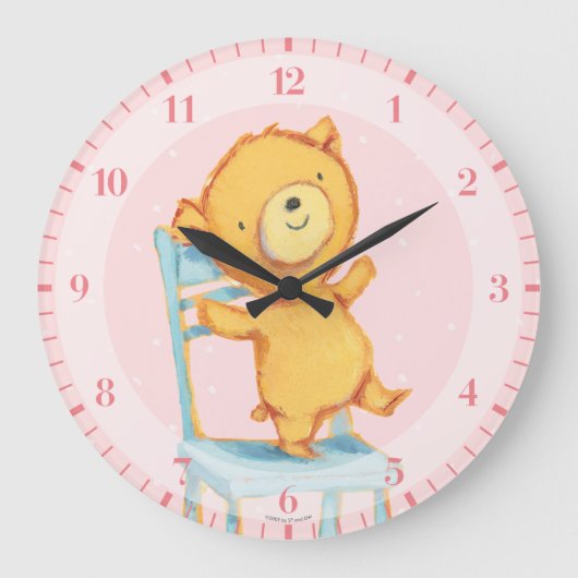 Yellow Bear Dances and Plays on Chair Große Wanduhr (Vorderseite)