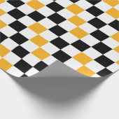 Yellow Black White Checkered Pattern Design  Geschenkpapier (Ecke)