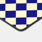 Yellow Blue Schachbrett Diamond Pattern Schreibtischunterlage (Ecke)