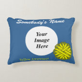 Yellow Blume Ribbon Template von Kenneth Yoncich Dekokissen (Vorderseite)