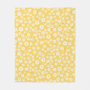 Yellow Boho Spring Daisies Pattern Fleecedecke
