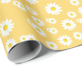 Yellow Boho Spring Daisies Pattern Geschenkpapier (Rolleneckpunkt)