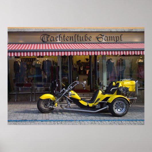 Yellow Boom Trike Poster (Vorne)