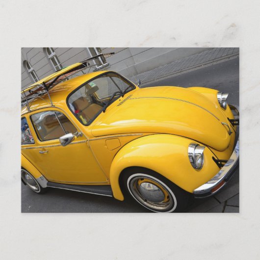 Yellow Bug Vintage Car Postkarten (Vorderseite)