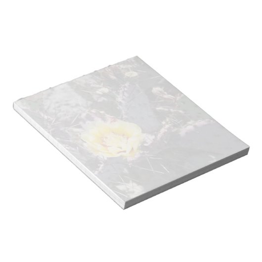 Yellow Cactus Flower Notizblock (angewinkelt)