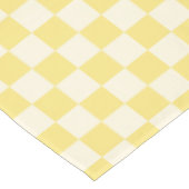 Yellow Checkerboard Tischdecke (Schrägansicht)