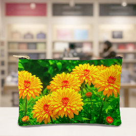 Yellow Chrysanthemums Pouch Zubehörtasche