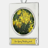 Yellow Daffodien I Cheery Spring Blumen Banner-Ornament Silber (Links)