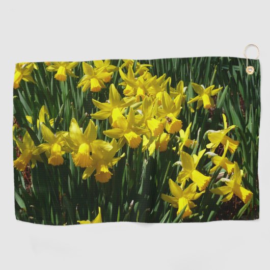 Yellow Daffodien I Cheery Spring Blumen Golfhandtuch (Horizontal)