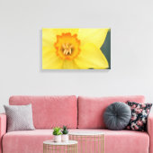 Yellow Daffodil Canvas Print Leinwanddruck (Insitu (Wohnzimmer))