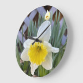 Yellow Daffodils #1 Große Wanduhr (Winkel)