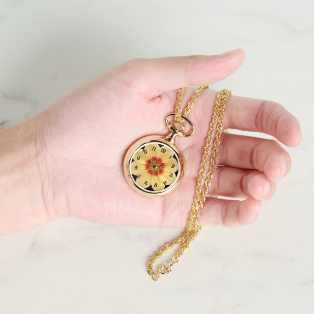 Yellow Dahlia Bloom Floral Armbanduhr (Hand)