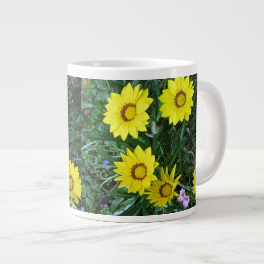 Yellow Daisy Jumbo-Tasse (Vorderseite Rechts)