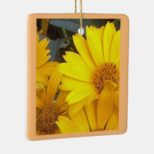 Yellow Daisy Ornament (Rechts)