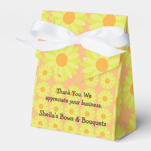 Yellow Daisy Tent Style Favor Box Geschenkschachtel (Vorderseite)