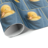 Yellow Duckling In a T-shirt Pocket Geschenkpapier (Rolleneckpunkt)