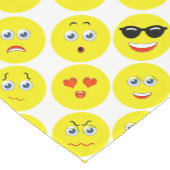 Yellow Emoji Pattern Kurzer Tischläufer (Ecke)