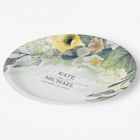 Yellow Floral Dreamy Garden Wedding Pappteller (Schrägansicht)
