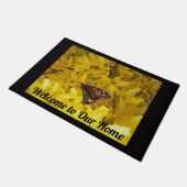 Yellow Forsythia Butterfly Welcome Zuhause Fußmatte (Schrägansicht)