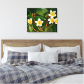Yellow Frangipani Leinwanddruck (Insitu (Schlafzimmer))
