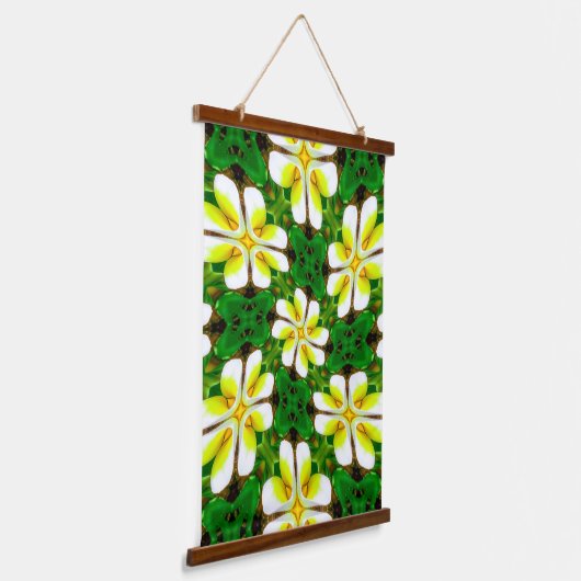 Yellow Frangipani Pattern Wandteppich Mit Holzrahmen (Gewinkelt)