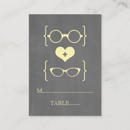 Yellow Geeky Glasses Chalkboard Platzkarten (Vorderseite)