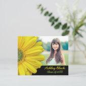 Yellow Gerbera Blume Foto Abschluss Einladung (Stehend Vorderseite)