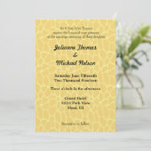 Yellow Giraffe Print Wedding Einladung (Stehend Vorderseite)