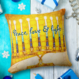 Yellow Gold Hanukkah Menorah Peace Liebe und Light Kissen