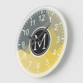 Yellow Gray Mosaic Modern Monogram Große Wanduhr (Winkel)